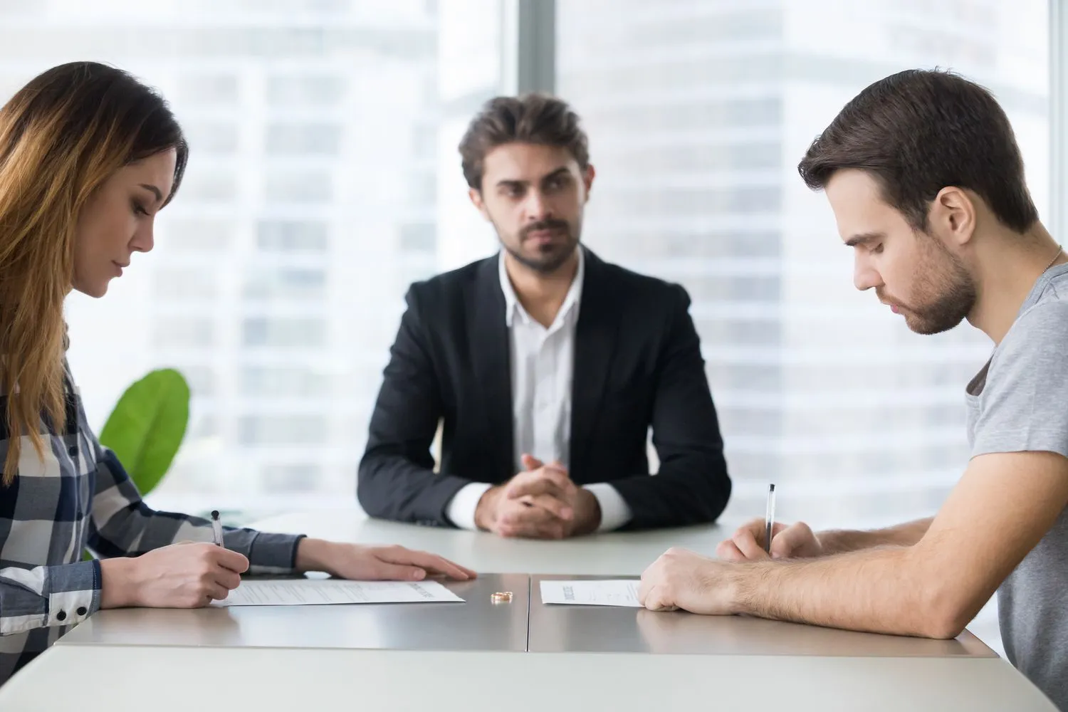 How EH Mediation Guides Couples Toward Fair and Balanced Outcomes Darlington